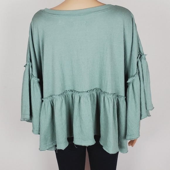 FINAL PRICE 🔥Urban outfitters oversized wide sleeve top size XL - Picture 2 of 10